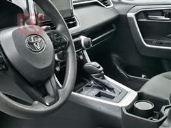 تۆیۆتا ڕاڤ 4